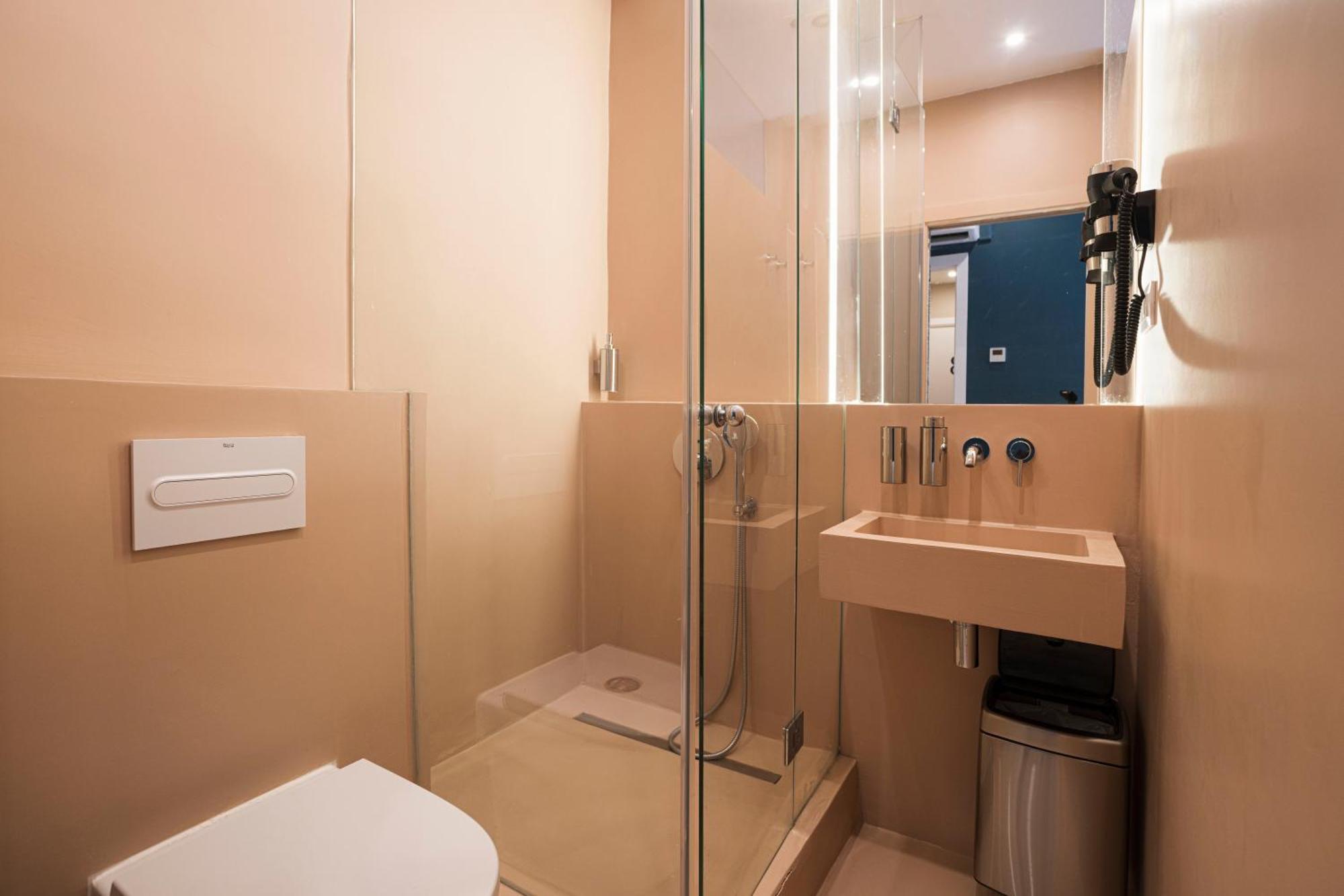 Hostal Sol Y K Barselona Dış mekan fotoğraf