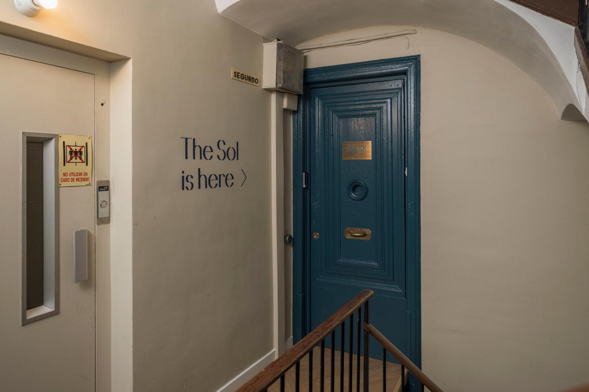 Hostal Sol Y K Barselona Dış mekan fotoğraf